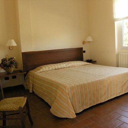 Locanda Verbena Stresa Habitación foto